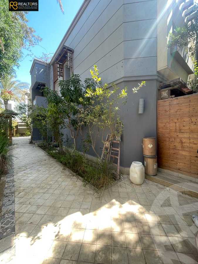 https://aqarmap.com.eg/ar/listing/4371176-for-sale-cairo-el-sheikh-zayed-city-compounds-in-sheikh-zayed-beverly-hills