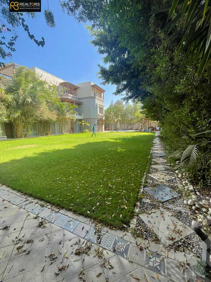 https://aqarmap.com.eg/ar/listing/4371176-for-sale-cairo-el-sheikh-zayed-city-compounds-in-sheikh-zayed-beverly-hills