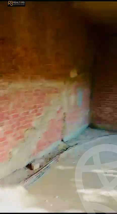 https://aqarmap.com.eg/en/listing/4371867-for-sale-cairo-el-sheikh-zayed-city-compounds-crown-medical-center-al-remas