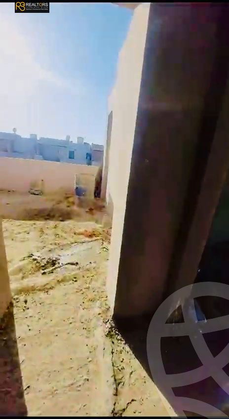 https://aqarmap.com.eg/en/listing/4371867-for-sale-cairo-el-sheikh-zayed-city-compounds-crown-medical-center-al-remas