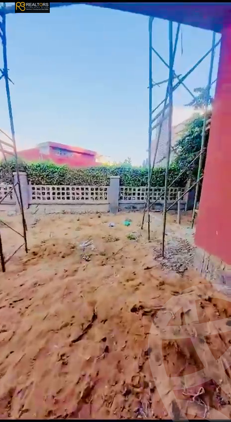 https://aqarmap.com.eg/en/listing/4371867-for-sale-cairo-el-sheikh-zayed-city-compounds-crown-medical-center-al-remas