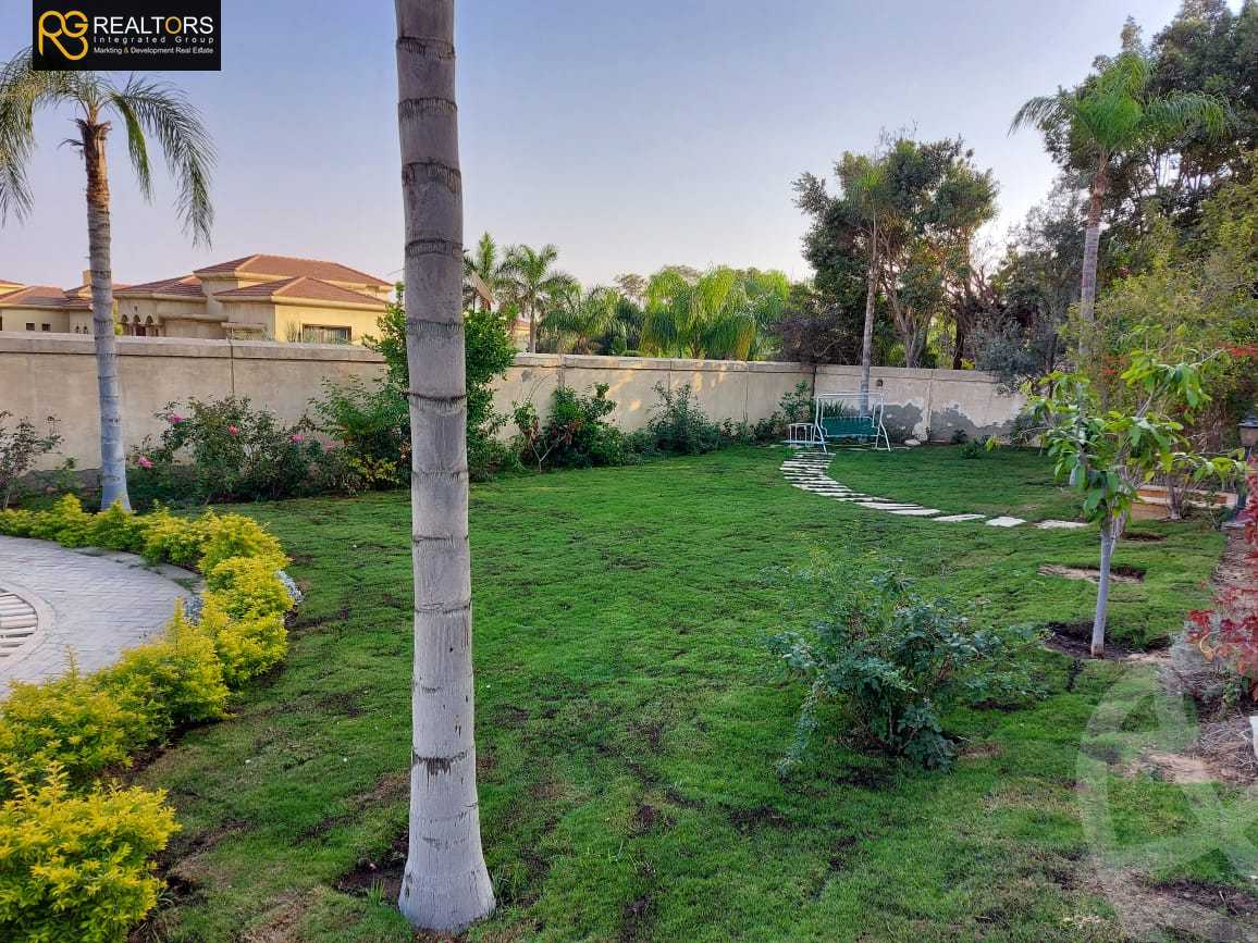 https://aqarmap.com.eg/en/listing/4372085-for-sale-cairo-6th-of-october-compound-royal-hills