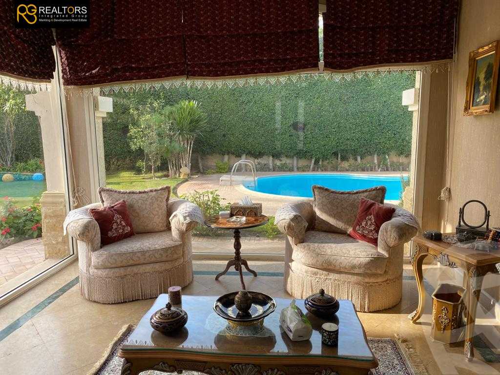https://aqarmap.com.eg/en/listing/4374903-for-sale-cairo-6th-of-october-compound-royal-hills