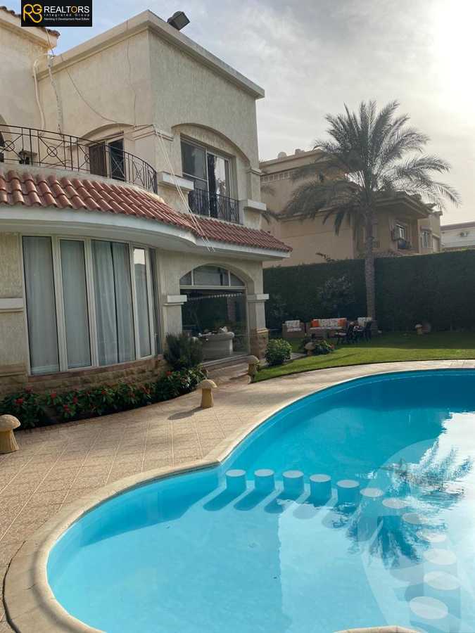 https://aqarmap.com.eg/en/listing/4374903-for-sale-cairo-6th-of-october-compound-royal-hills