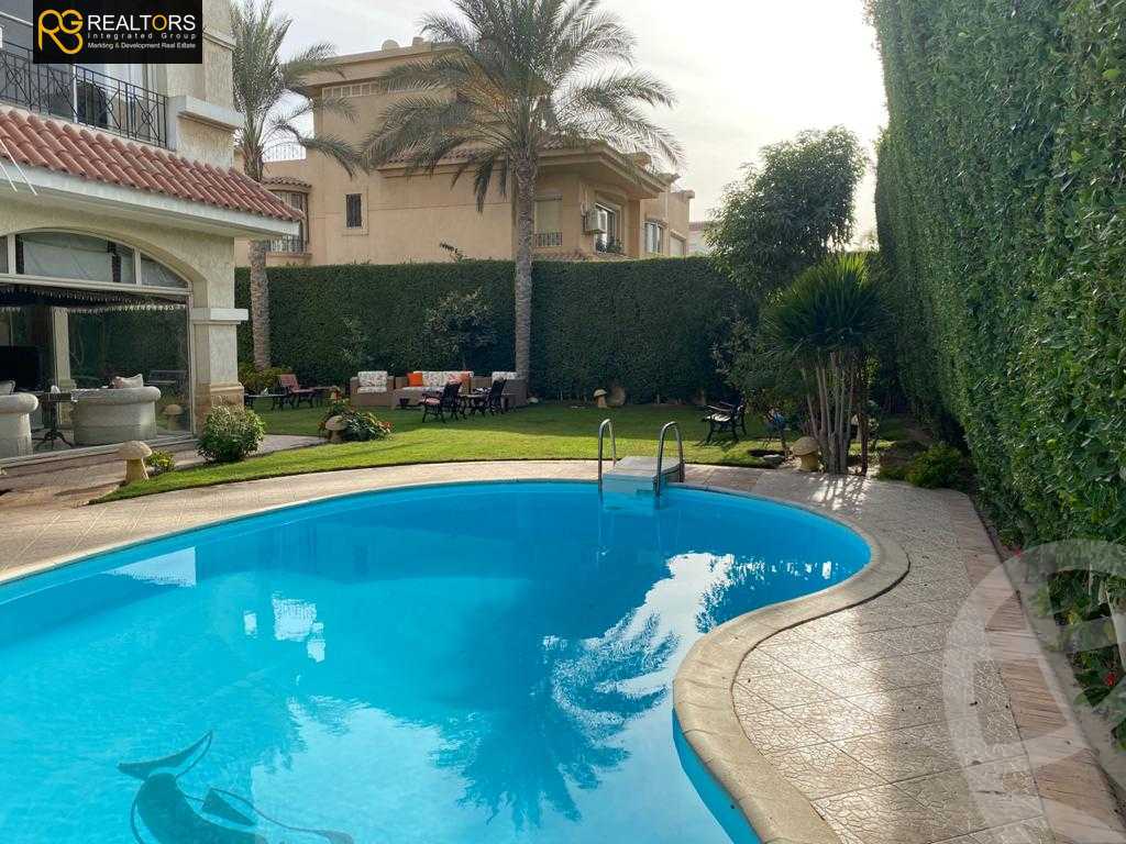 https://aqarmap.com.eg/en/listing/4374903-for-sale-cairo-6th-of-october-compound-royal-hills
