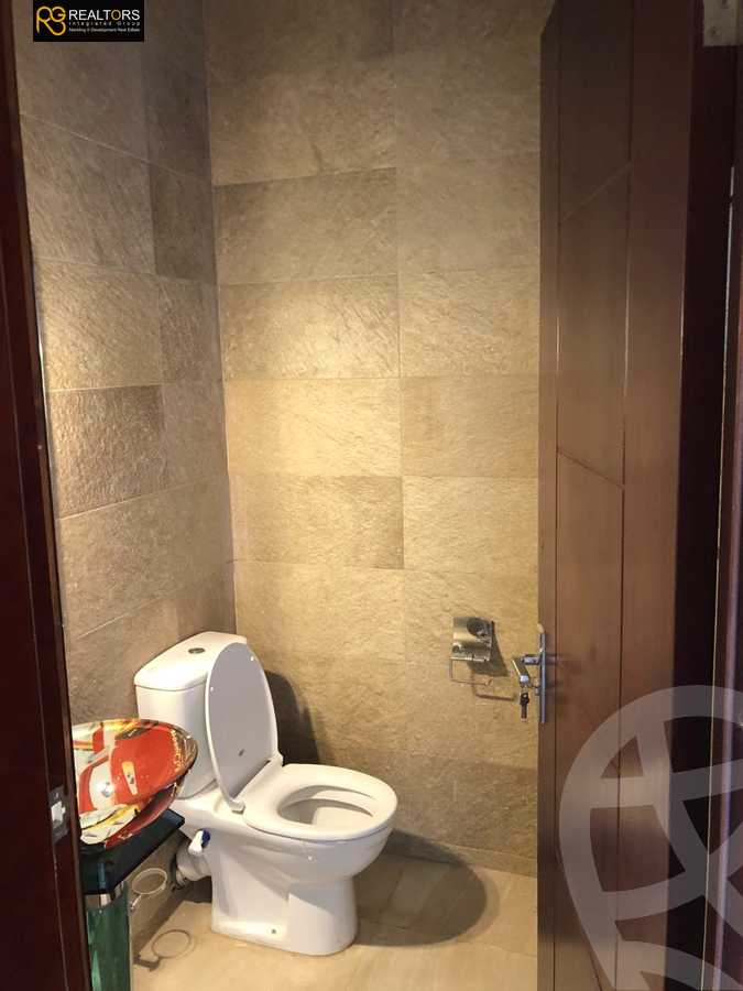 https://aqarmap.com.eg/en/listing/4375180-for-sale-cairo-el-sheikh-zayed-city-compounds-kmbwnd-ljry-swdyk