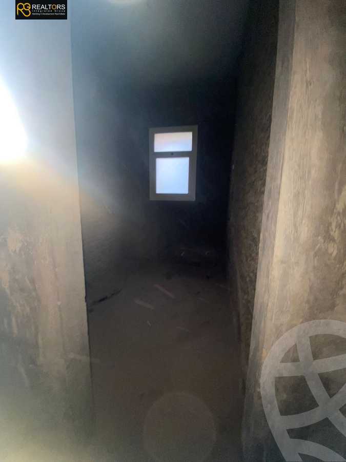 https://aqarmap.com.eg/en/listing/4371137-for-sale-cairo-el-sheikh-zayed-city-compounds-in-sheikh-zayed-jeera