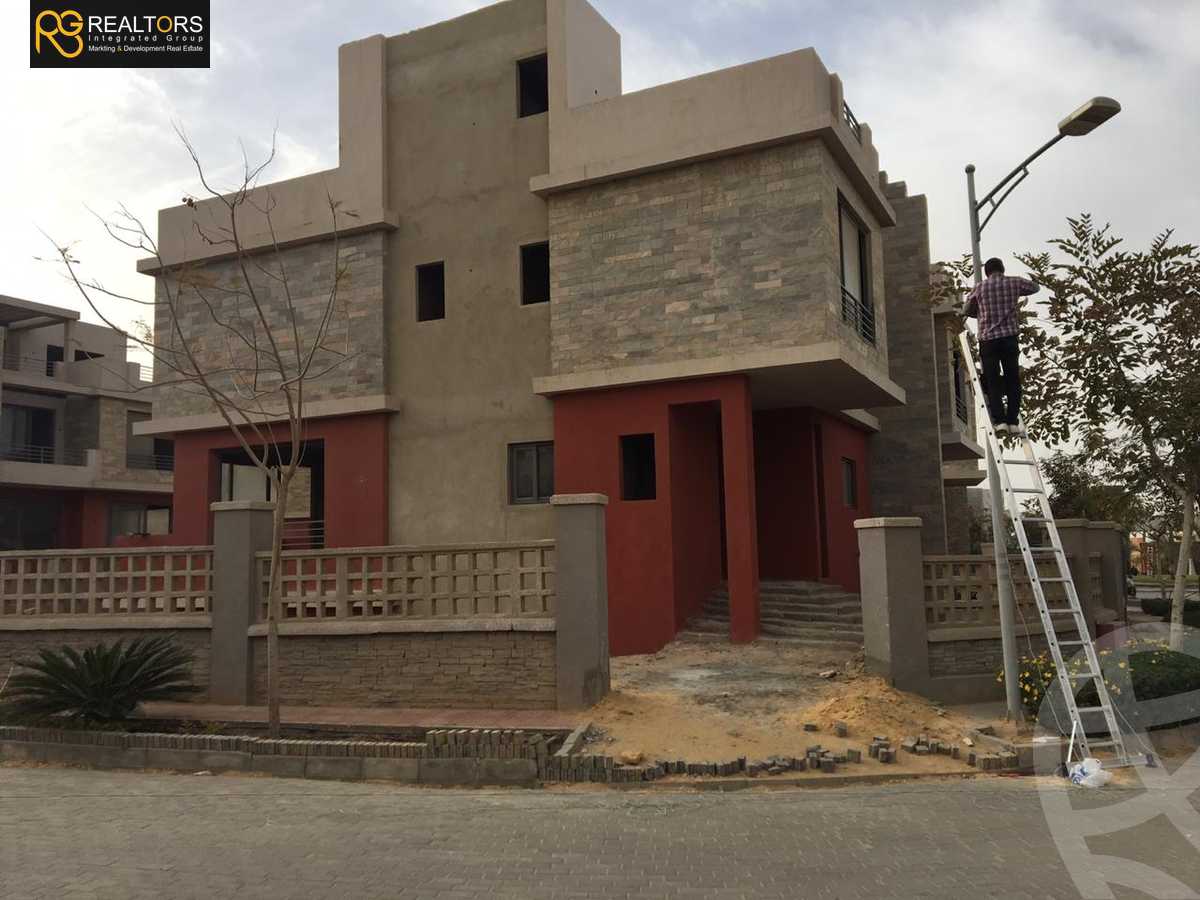 https://aqarmap.com.eg/ar/listing/4454188-for-sale-cairo-el-sheikh-zayed-city-compounds-crown-medical-center-al-remas