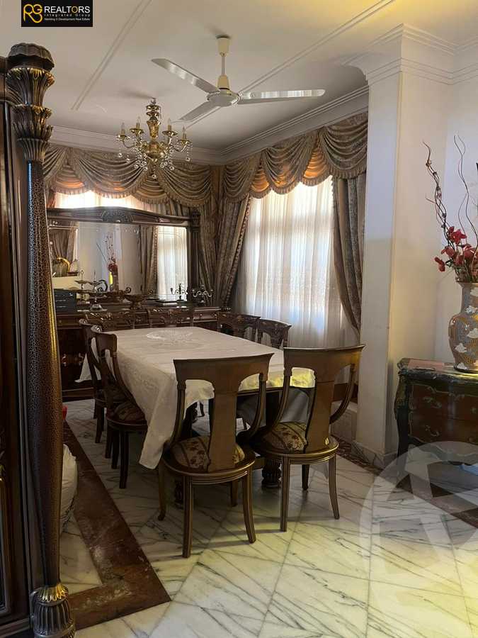 https://aqarmap.com.eg/en/listing/4487860-for-sale-cairo-el-sheikh-zayed-city-el-hay-elsabeaa-lhy-lsb