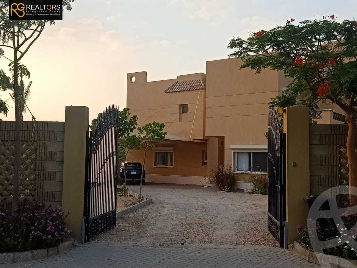 https://aqarmap.com.eg/ar/listing/4506675-for-sale-cairo-el-sheikh-zayed-city-lshykh-zyd-ljdyd-evergreen-compound-pyramids