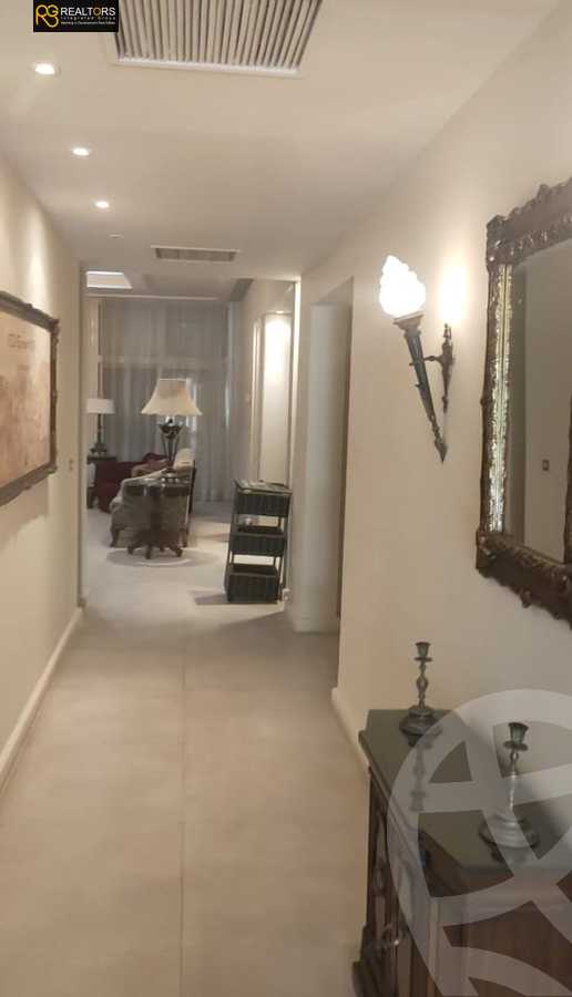 https://aqarmap.com.eg/ar/listing/4541847-for-sale-cairo-el-sheikh-zayed-city-compounds-in-sheikh-zayed-el-rabwa