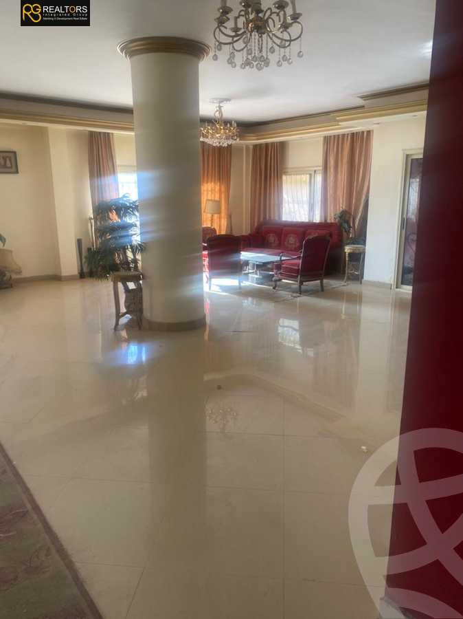 https://aqarmap.com.eg/ar/listing/4542172-for-sale-cairo-el-sheikh-zayed-city-lshykh-zyd-ljdyd-el-reef-el-oroby