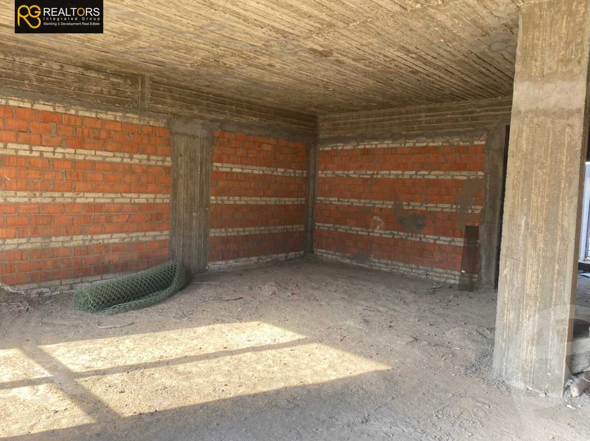 https://aqarmap.com.eg/ar/listing/4543918-for-sale-cairo-el-sheikh-zayed-city-compounds-in-sheikh-zayed-el-patio-zahraa