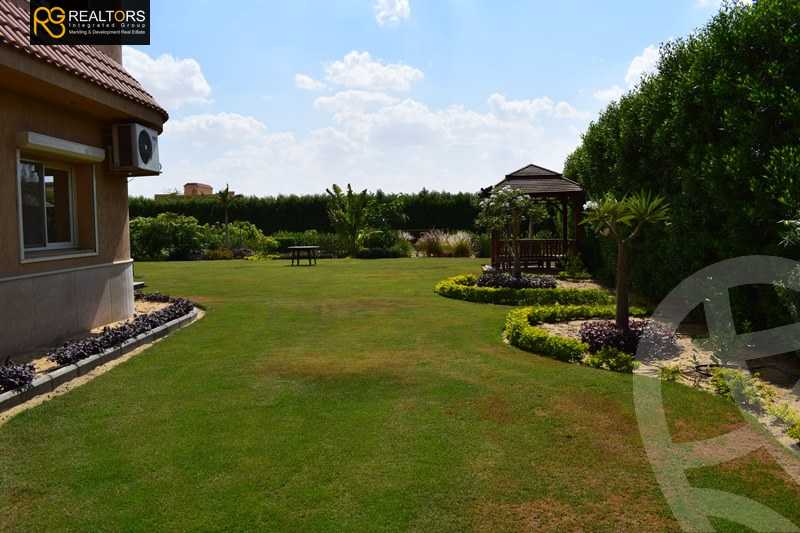 https://aqarmap.com.eg/ar/listing/4547346-for-sale-cairo-el-sheikh-zayed-city-lshykh-zyd-ljdyd-evergreen-compound-pyramids