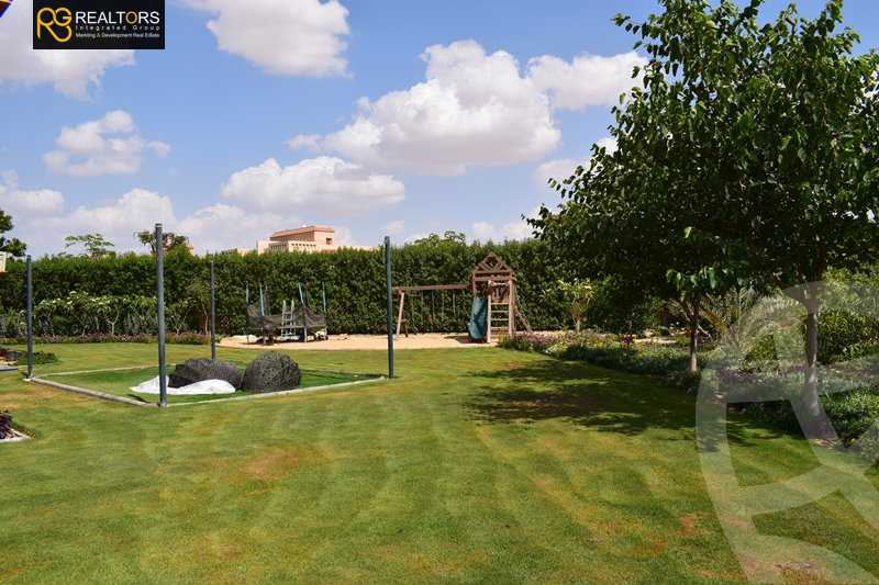 https://aqarmap.com.eg/en/listing/4547346-for-sale-cairo-el-sheikh-zayed-city-lshykh-zyd-ljdyd-evergreen-compound-pyramids