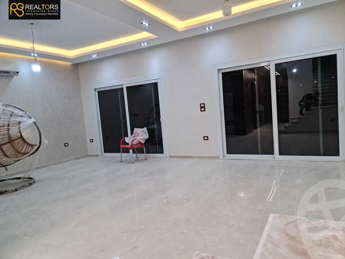 https://aqarmap.com.eg/ar/listing/4572199-for-sale-cairo-el-sheikh-zayed-city-compounds-in-sheikh-zayed-etapa