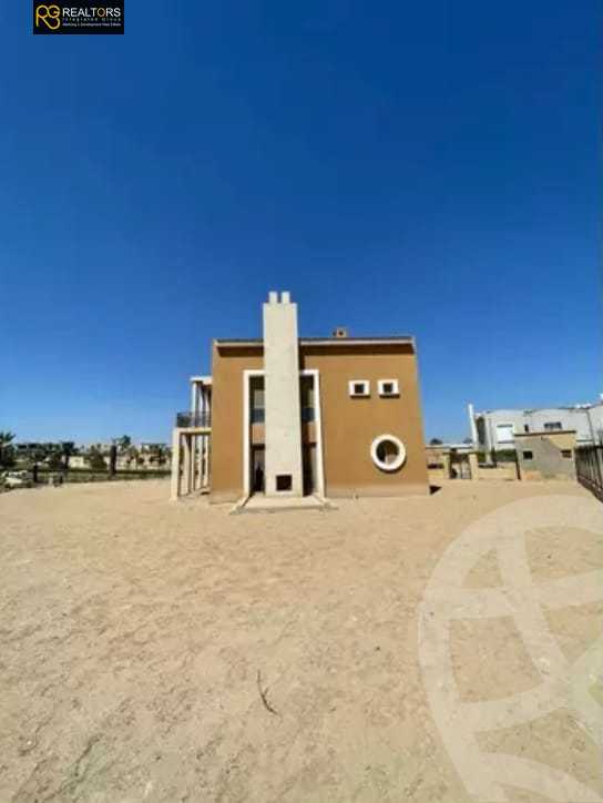 https://aqarmap.com.eg/ar/listing/4679983-for-sale-cairo-el-sheikh-zayed-city-compounds-kmbwnd-ljry-swdyk