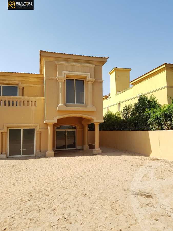 https://aqarmap.com.eg/en/listing/4680296-for-sale-cairo-el-sheikh-zayed-city-compounds-in-sheikh-zayed-royal-meadows