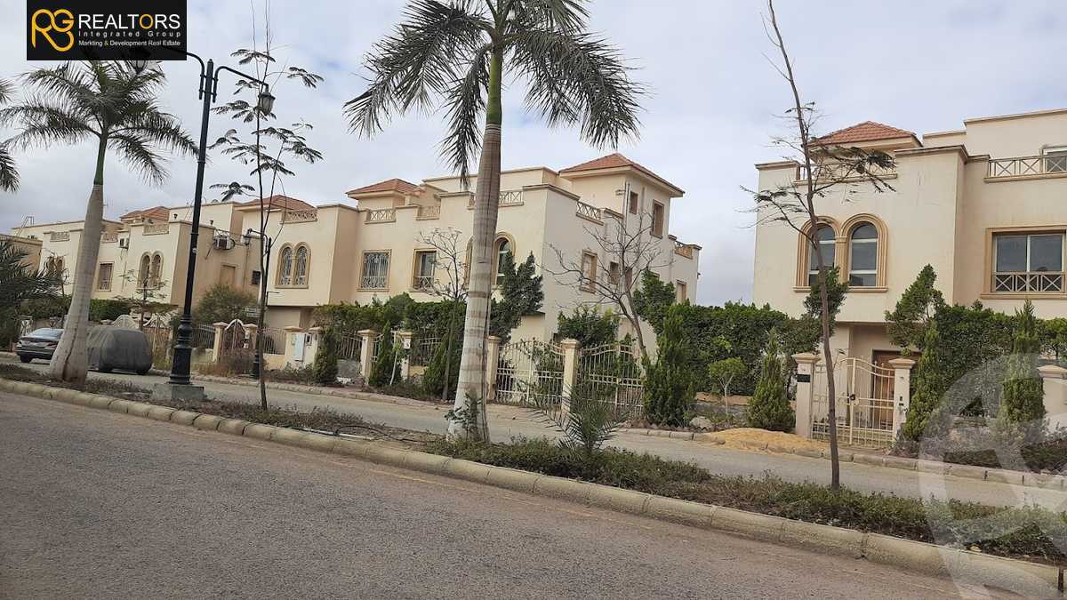 https://aqarmap.com.eg/ar/listing/4681635-for-sale-cairo-el-sheikh-zayed-city-compounds-greens