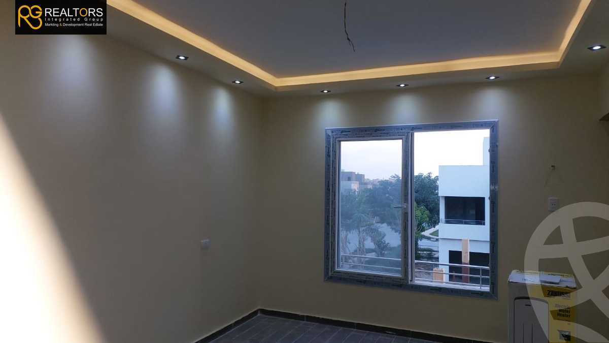 https://aqarmap.com.eg/ar/listing/4681659-for-sale-cairo-6th-of-october-compounds-palm-hills-october-golf-extension