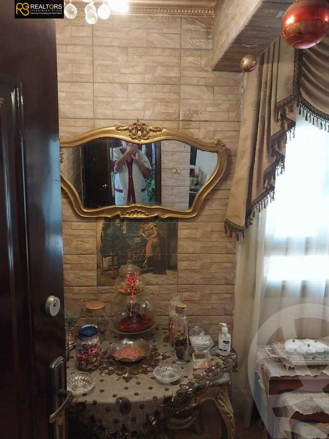 https://aqarmap.com.eg/en/listing/4692668-for-sale-cairo-6th-of-october-el-ahyaa-neighborhood-7th-mecca-el-mokarrama-st