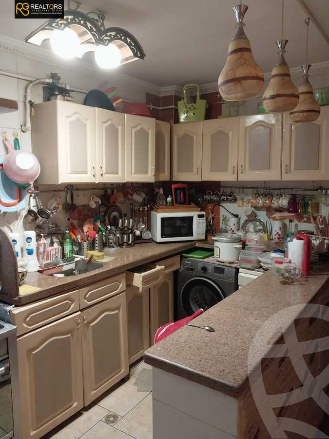 https://aqarmap.com.eg/en/listing/4692668-for-sale-cairo-6th-of-october-el-ahyaa-neighborhood-7th-mecca-el-mokarrama-st