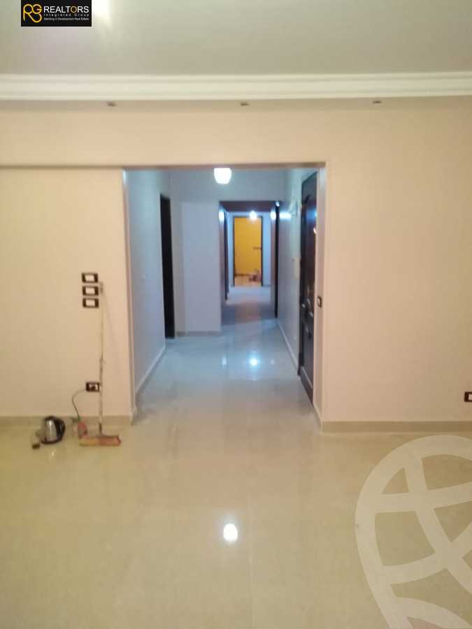 https://aqarmap.com.eg/ar/listing/4692789-for-sale-cairo-6th-of-october-compounds-el-maamoura-compound