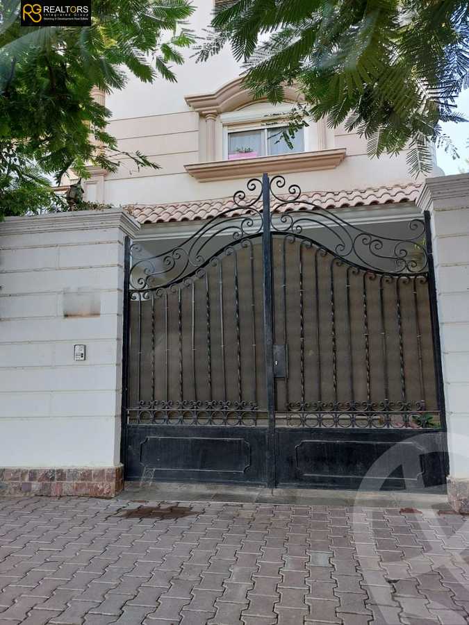 https://aqarmap.com.eg/en/listing/4721218-for-sale-cairo-el-sheikh-zayed-city-compounds-in-sheikh-zayed-royal-city