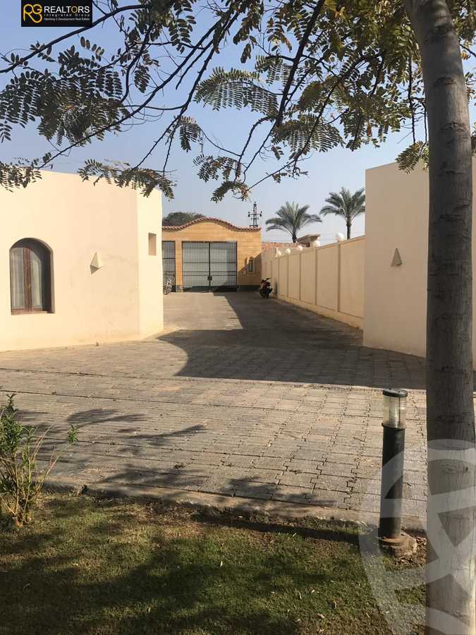 https://aqarmap.com.eg/en/listing/4721927-for-sale-cairo-el-mansuriyyah-palm-crest-compound