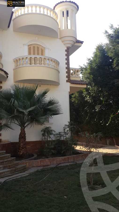 https://aqarmap.com.eg/en/listing/4722081-for-sale-cairo-el-mansuriyyah-palm-crest-compound