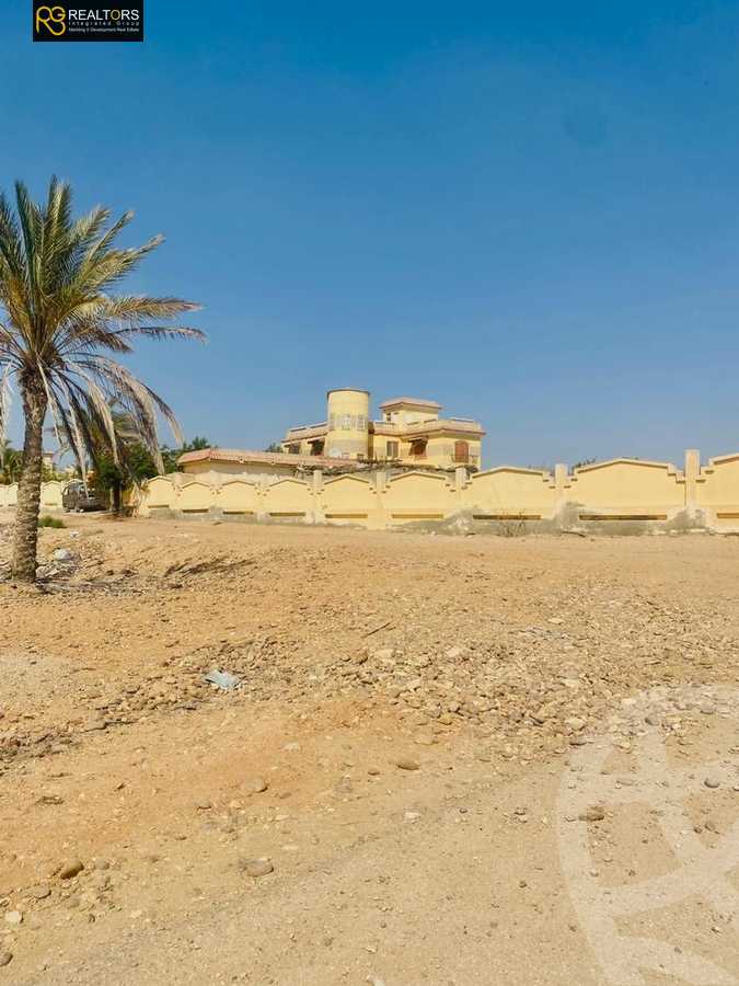 https://aqarmap.com.eg/en/listing/4743732-for-sale-cairo-el-sheikh-zayed-city-lshykh-zyd-ljdyd-el-reef-el-oroby