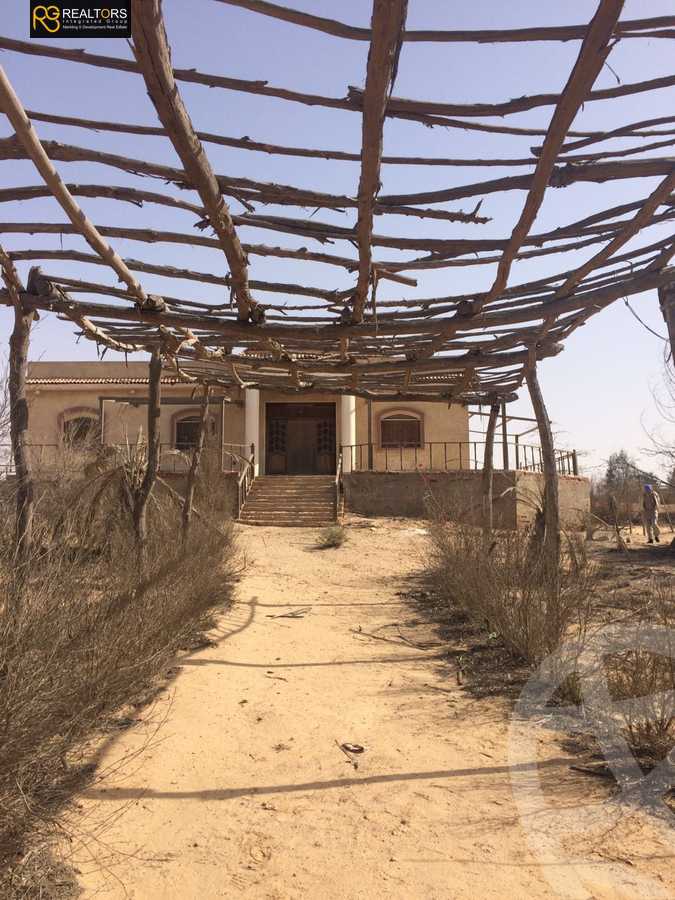 https://aqarmap.com.eg/en/listing/4758002-for-sale-cairo-el-sheikh-zayed-city-lshykh-zyd-ljdyd-el-reef-el-oroby