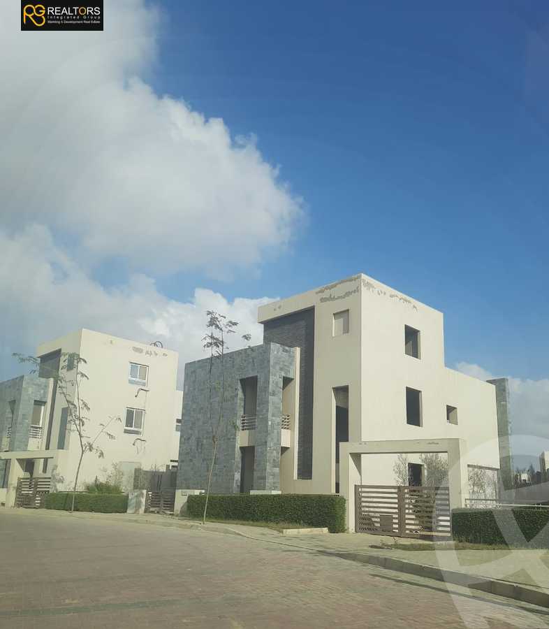 https://aqarmap.com.eg/ar/listing/4759305-for-sale-cairo-el-sheikh-zayed-city-compounds-in-sheikh-zayed-el-karma-4