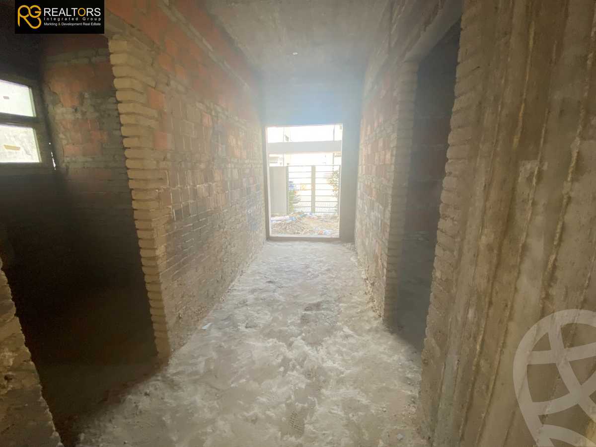 https://aqarmap.com.eg/ar/listing/4759380-for-sale-cairo-el-sheikh-zayed-city-compounds-in-sheikh-zayed-el-patio-zahraa