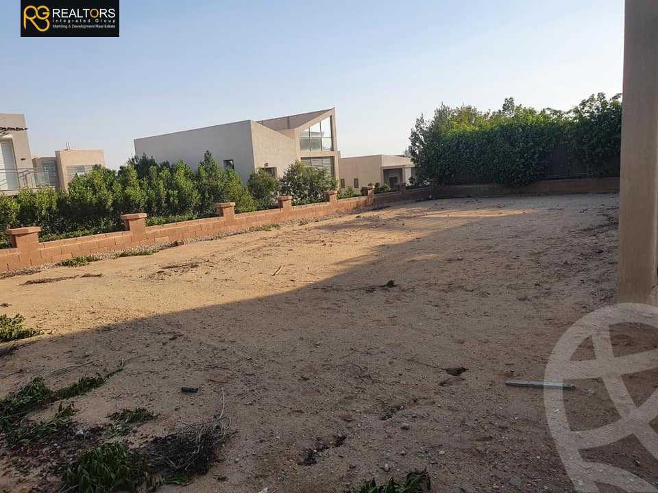 https://aqarmap.com.eg/ar/listing/4759420-for-sale-cairo-el-sheikh-zayed-city-compounds-kmbwnd-ljry-swdyk