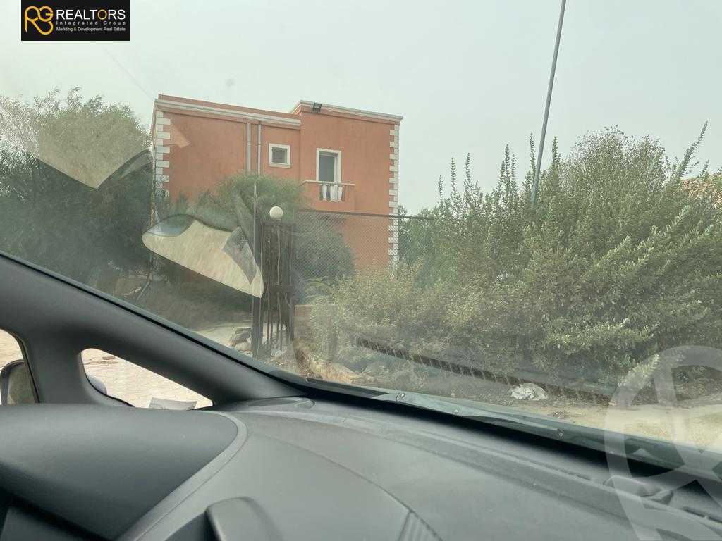 https://aqarmap.com.eg/ar/listing/4760330-for-sale-cairo-alex-cairo-desert-road-mdyn-sfnks-ljdyd-stella-di-mare-farms