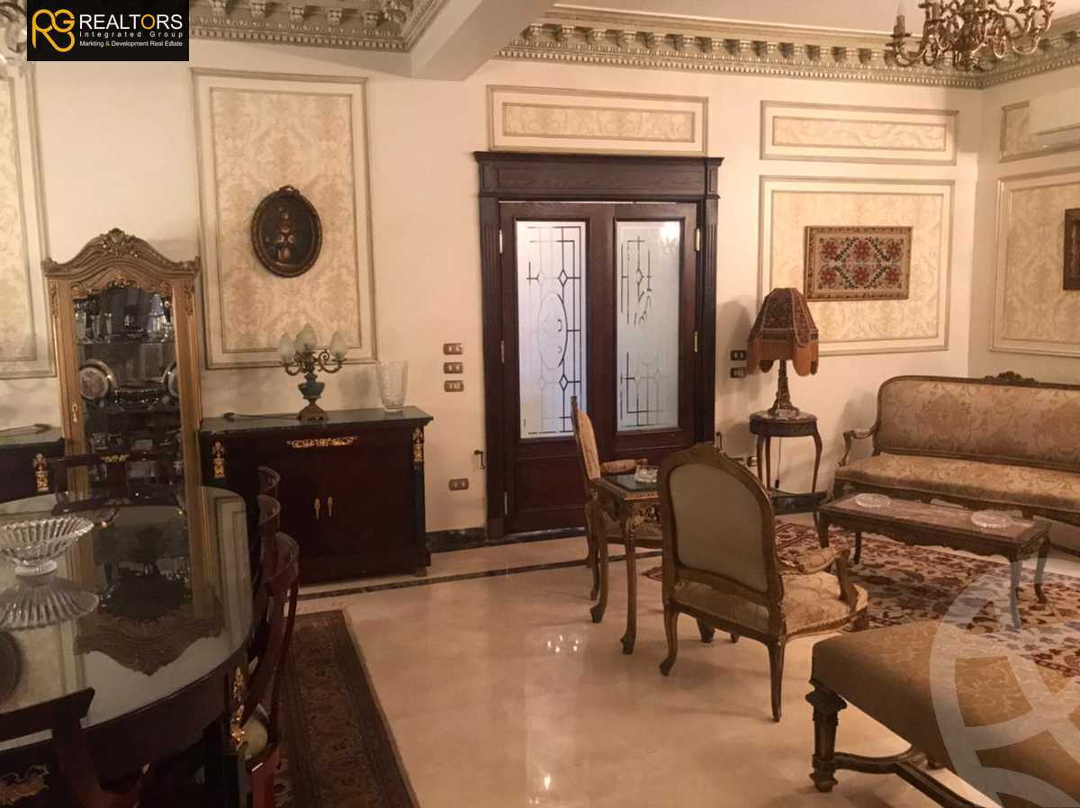 https://aqarmap.com.eg/ar/listing/4795758-for-sale-cairo-el-sheikh-zayed-city-compounds-in-sheikh-zayed-royal-meadows