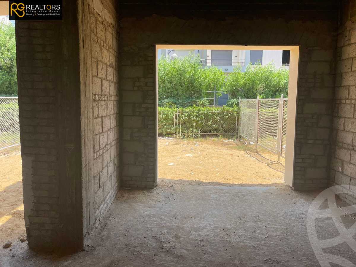 https://aqarmap.com.eg/ar/listing/4795903-for-sale-cairo-6th-of-october-compounds-palm-hills-october-golf-extension