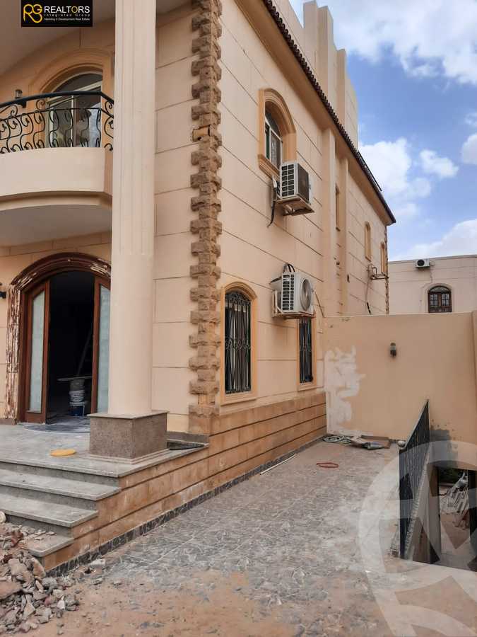 https://aqarmap.com.eg/en/listing/4795990-for-sale-cairo-el-sheikh-zayed-city-compounds-in-sheikh-zayed-el-yasmeen-compound