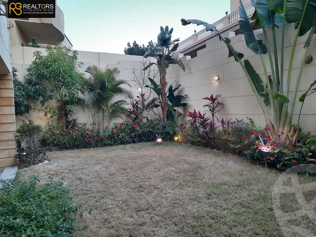 https://aqarmap.com.eg/en/listing/4795990-for-sale-cairo-el-sheikh-zayed-city-compounds-in-sheikh-zayed-el-yasmeen-compound