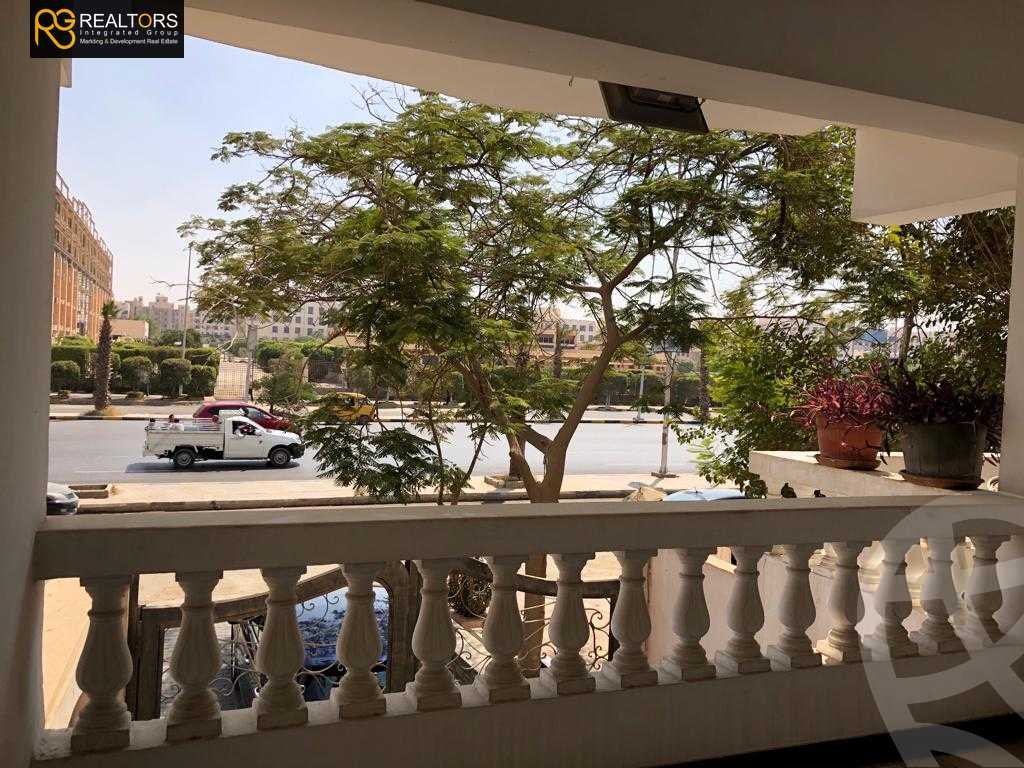 https://aqarmap.com.eg/en/listing/4870626-for-sale-cairo-6th-of-october-el-ahyaa-neighborhood-1st-al-maahad