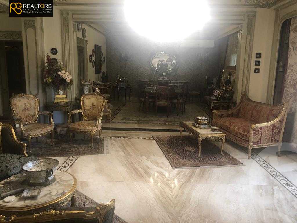 https://aqarmap.com.eg/ar/listing/4904520-for-sale-cairo-el-sheikh-zayed-city-compounds-royal-city