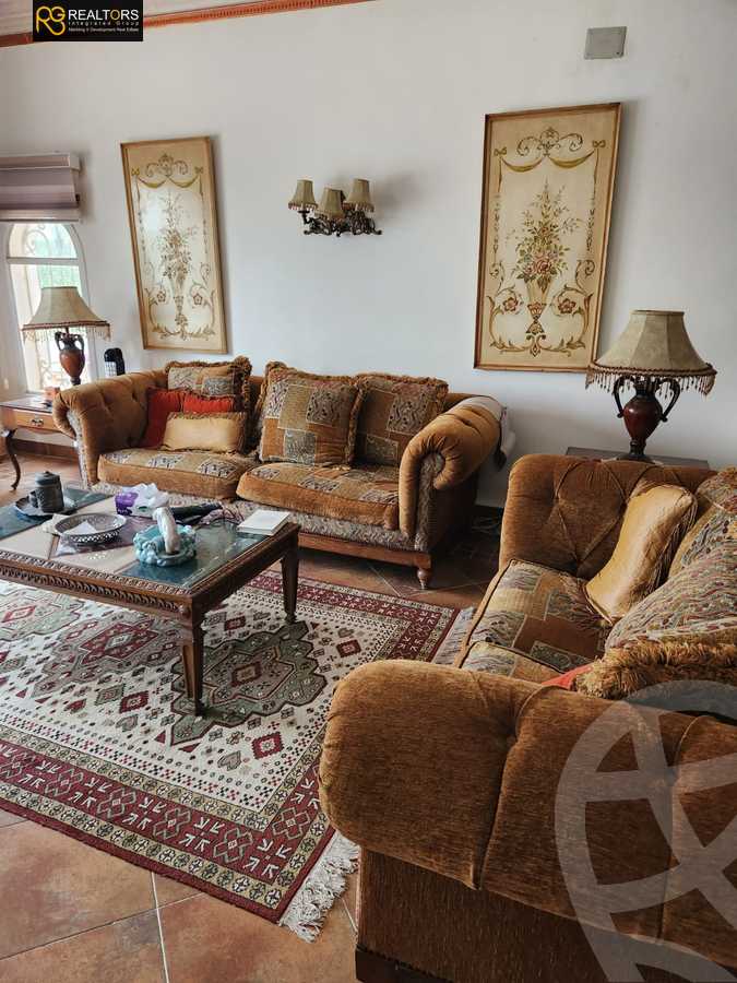 https://aqarmap.com.eg/en/listing/4904806-for-sale-cairo-el-sheikh-zayed-city-lshykh-zyd-ljdyd-el-reef-el-oroby