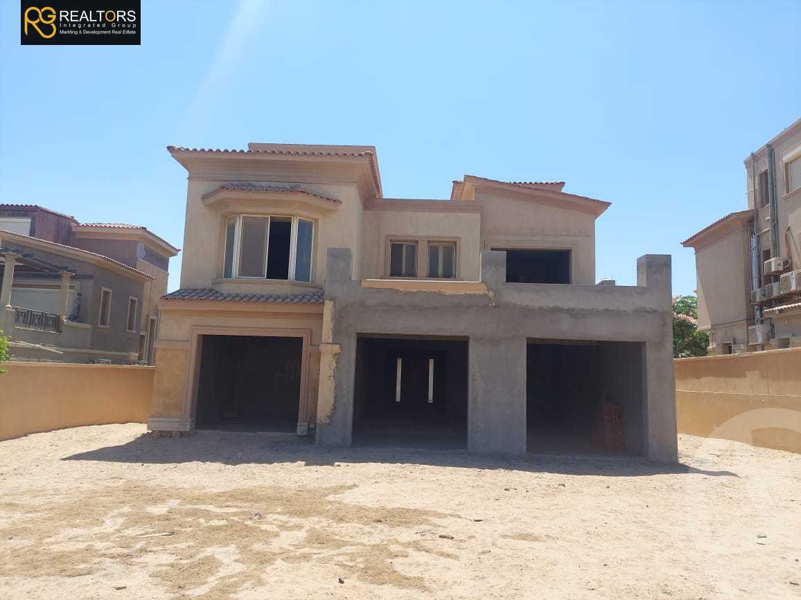 https://aqarmap.com.eg/ar/listing/4904819-for-sale-cairo-el-sheikh-zayed-city-compounds-meadows-park