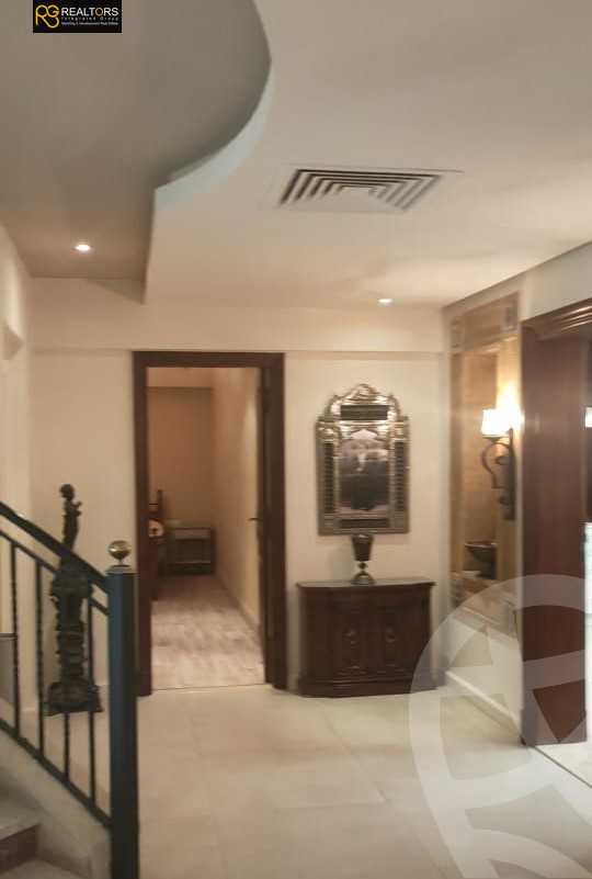 https://aqarmap.com.eg/ar/listing/4904929-for-sale-cairo-el-sheikh-zayed-city-compounds-el-rabwa