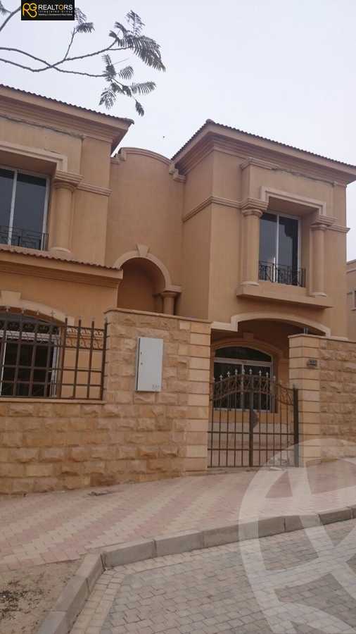 https://aqarmap.com.eg/en/listing/4906043-for-sale-cairo-el-sheikh-zayed-city-compounds-royal-meadows