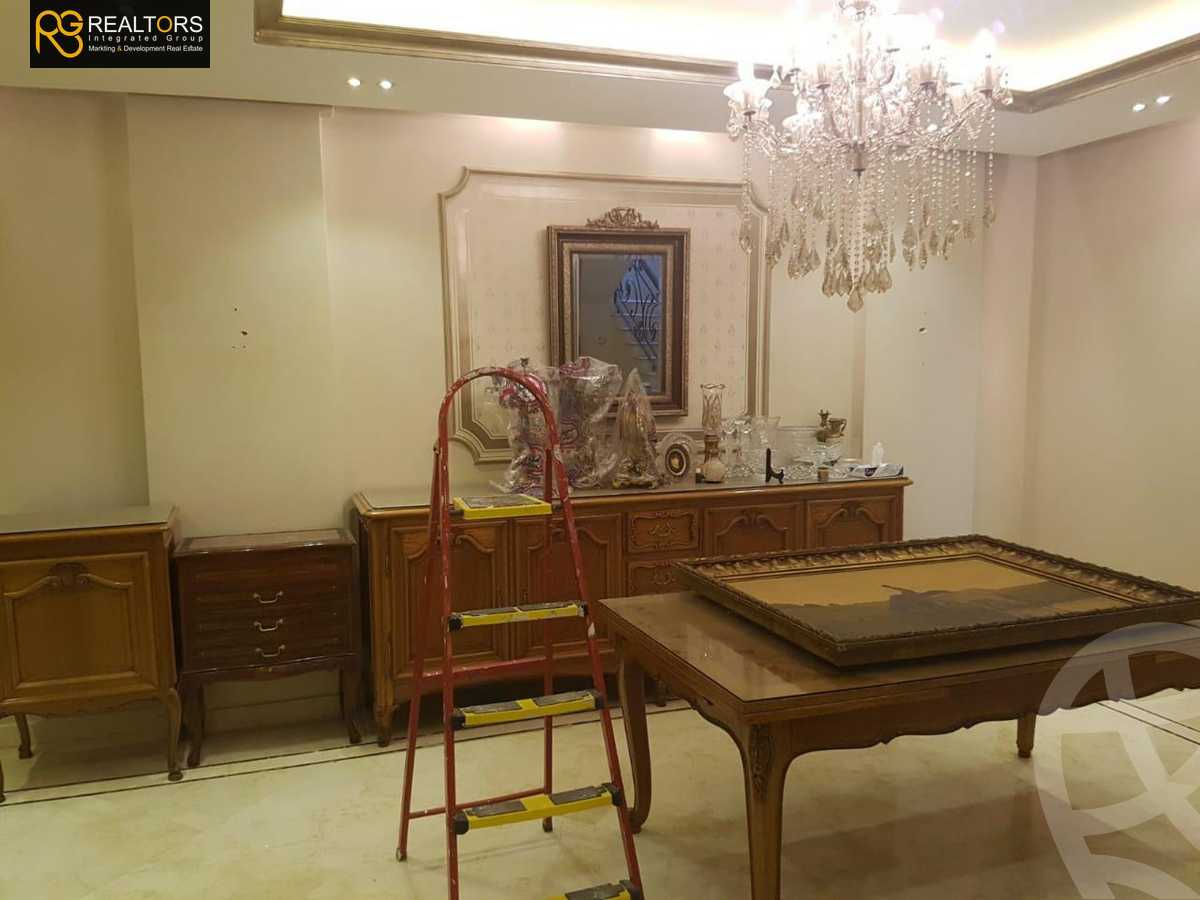 https://aqarmap.com.eg/ar/listing/4906085-for-sale-cairo-el-sheikh-zayed-city-compounds-greens