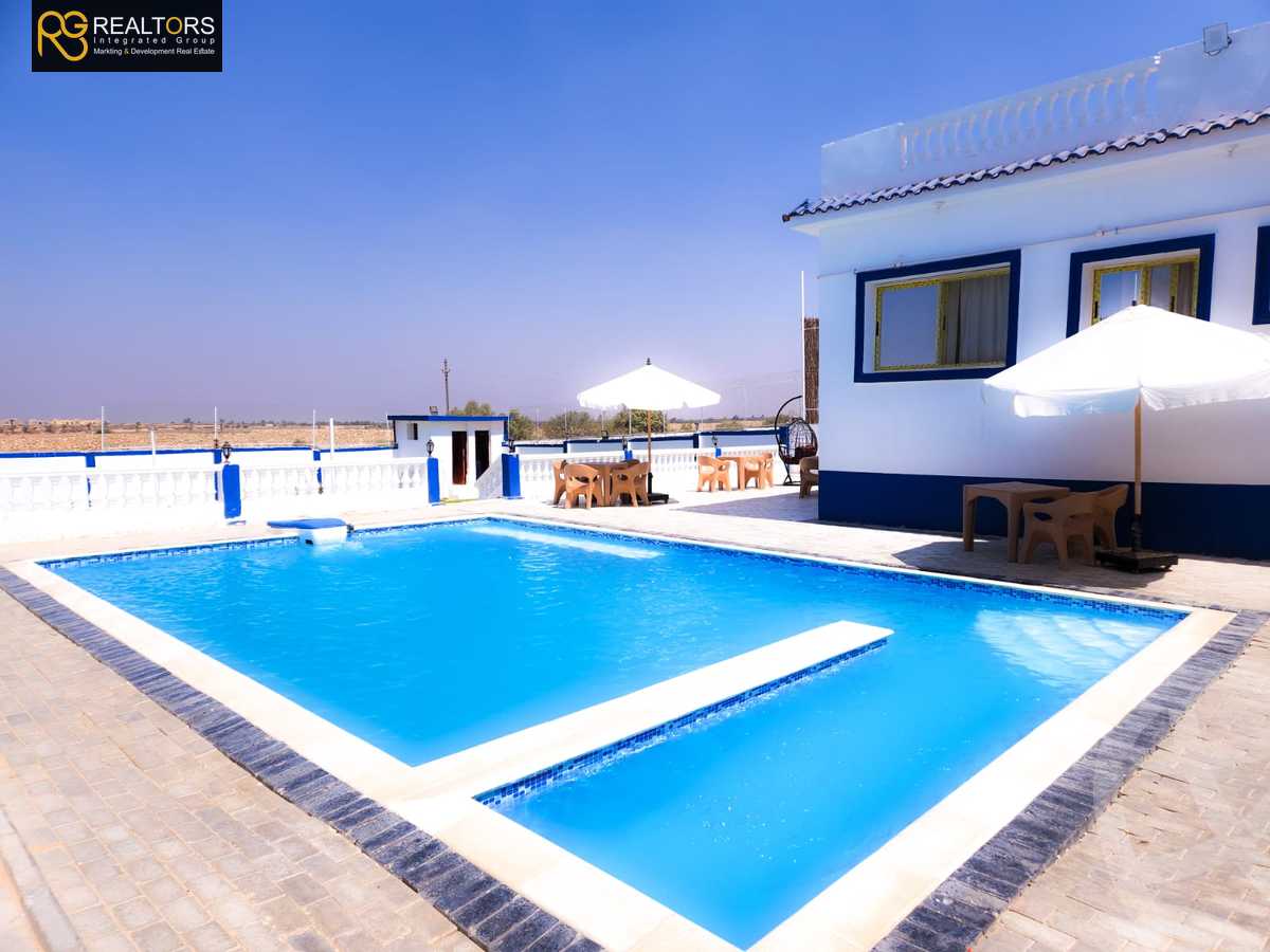 https://aqarmap.com.eg/ar/listing/4926888-for-sale-cairo-el-sheikh-zayed-city-alex-cairo-desert-road-mntq-fr-y-btryq-skndryh-lshrwy