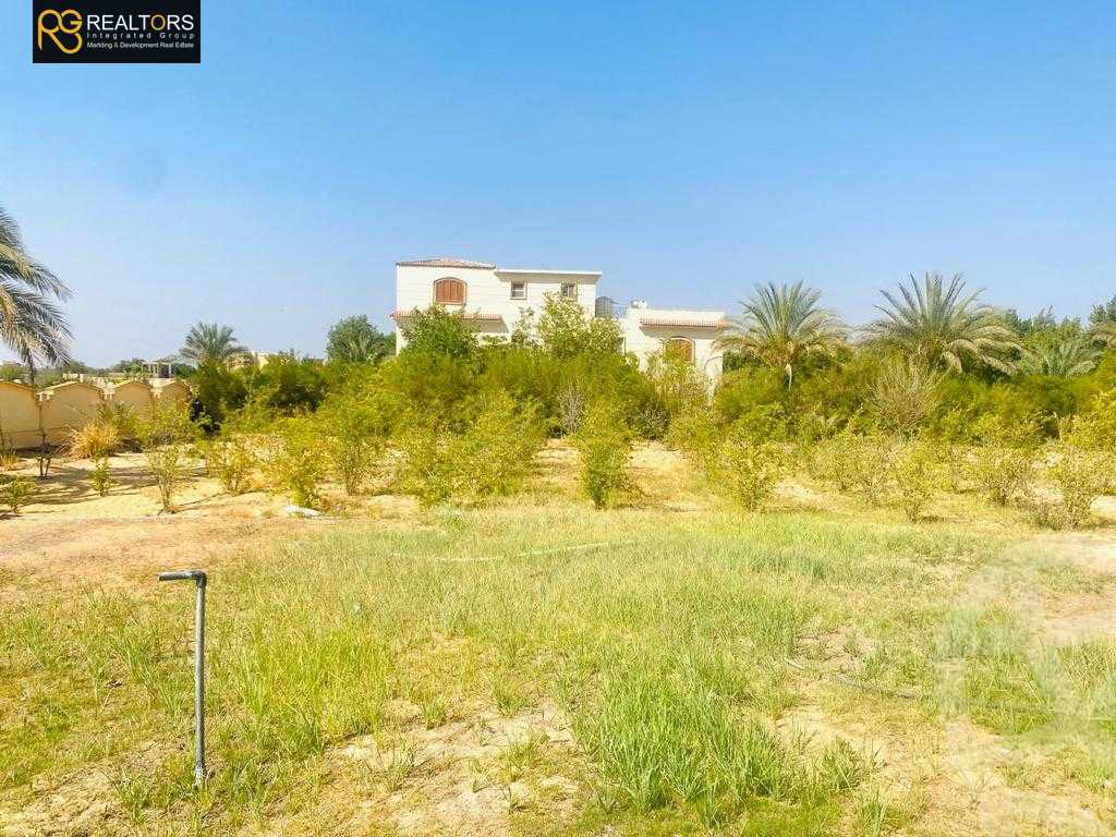 https://aqarmap.com.eg/ar/listing/4927133-for-sale-cairo-el-sheikh-zayed-city-lshykh-zyd-ljdyd-el-reef-el-oroby