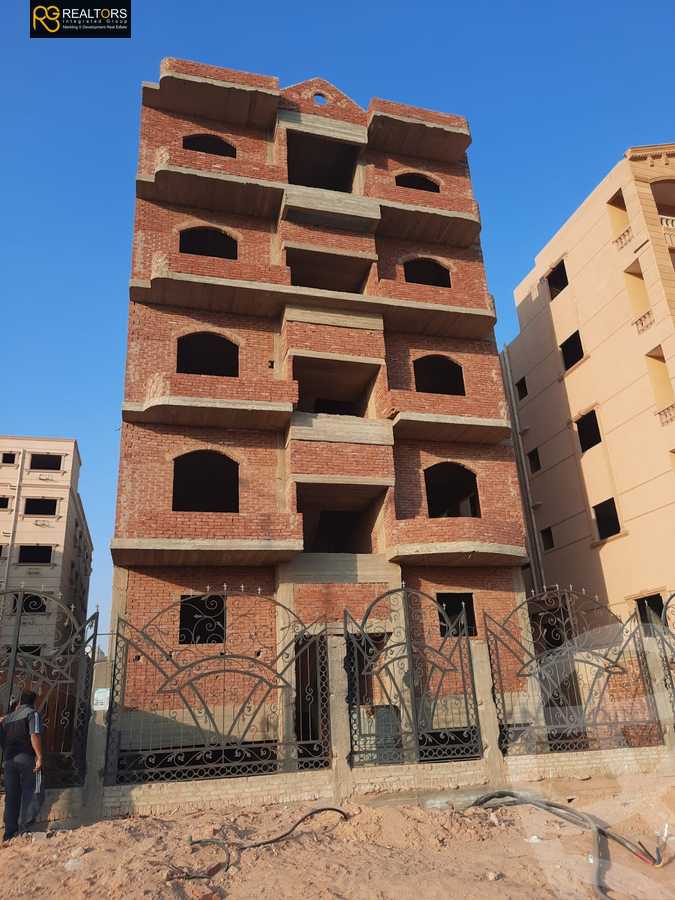 https://aqarmap.com.eg/en/listing/5002645-for-sale-cairo-6th-of-october-mhwr-lbwlyfrd